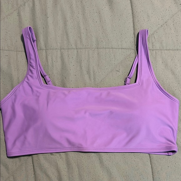 ✨2 for $10✨ Lavender Bathing Suit Top - Picture 1 of 3